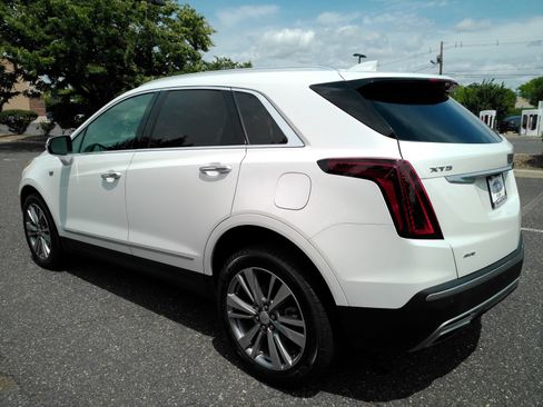 Certified 2024 Cadillac XT5 Premium Luxury AWD/4WD image 5