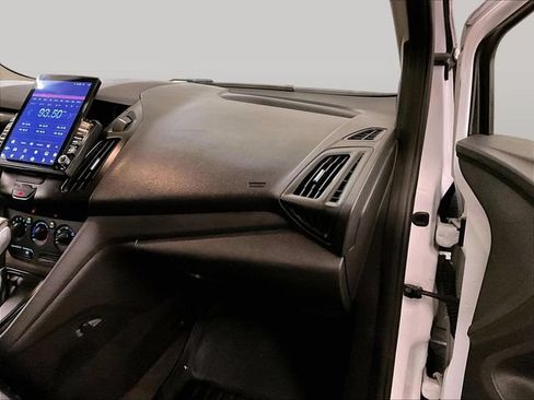 Used 2017 Ford Transit Connect XLT FWD image 15