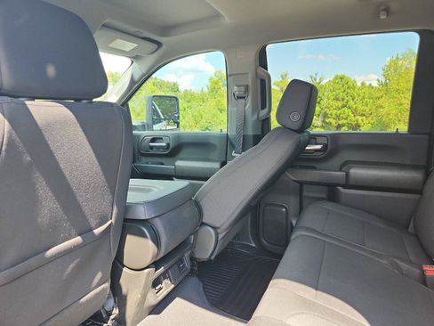 Certified 2024 Chevrolet Silverado 2500 Custom w/ Custom Value Package AWD/4WD image 14