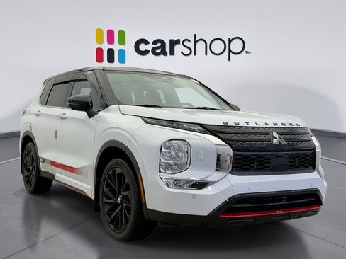 Used 2023 Mitsubishi Outlander Ralliart image 7