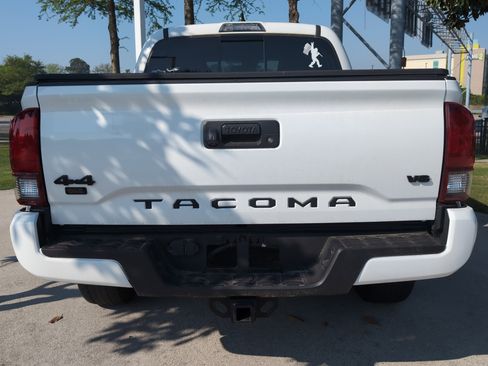 Certified 2023 Toyota Tacoma 4x4 Double Cab w/ Trail Edition image 9
