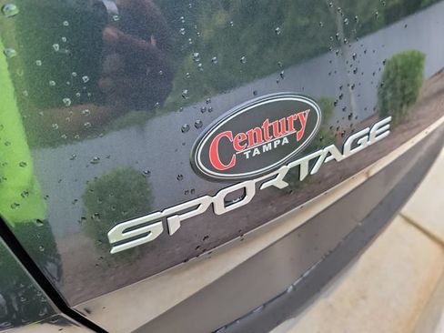 Certified 2024 Kia Sportage EX FWD image 8