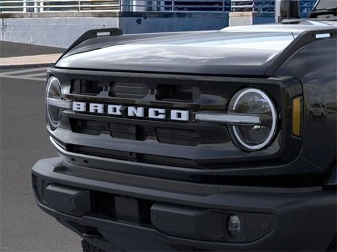 New 2025 Ford Bronco Outer Banks image 19