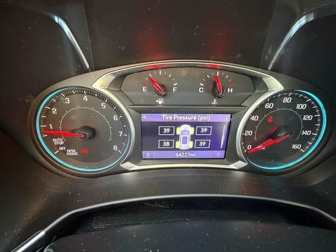 Used 2020 Chevrolet Equinox Premier FWD image 19