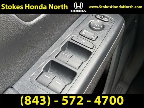 Used 2025 Honda CR-V Sport image 28