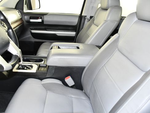 Used 2018 Toyota Tundra Limited AWD/4WD image 42