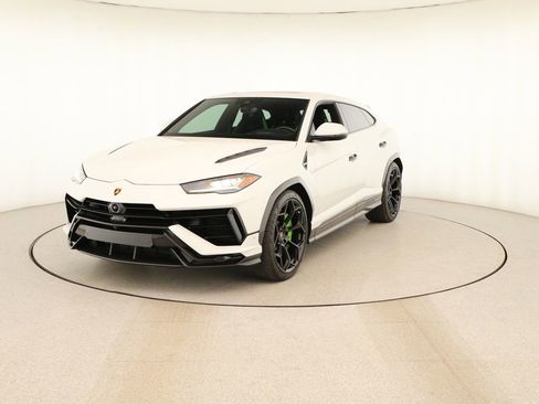 Used 2023 Lamborghini Urus Performante AWD/4WD image 12