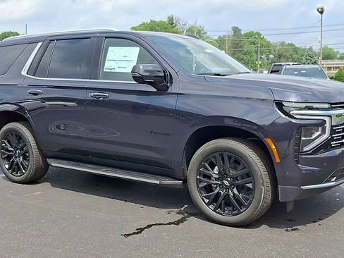 New 2025 Chevrolet Tahoe Premier image 2