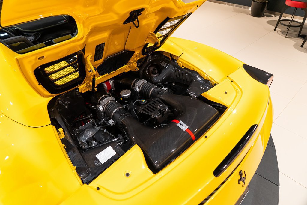 Certified 2015 Ferrari 458 Speciale A RWD image 17