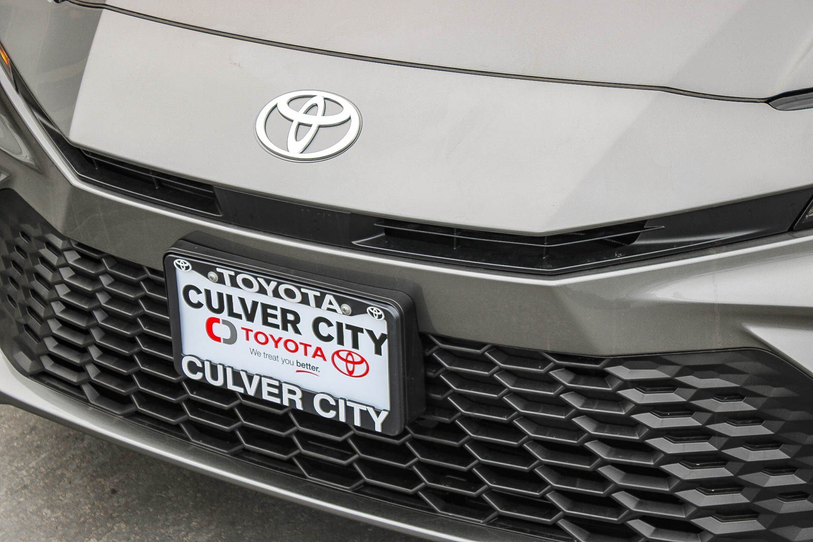 New 2026 Toyota Camry SE FWD image 6