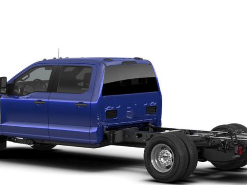 New 2026 Ford F350 XLT w/ XLT Value Package AWD/4WD image 21