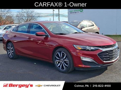 Certified 2023 Chevrolet Malibu RS w/ Driver Confidence Package image 3