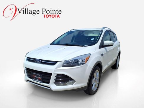 Used 2014 Ford Escape Titanium w/ Equipment Group 401A AWD/4WD image 1