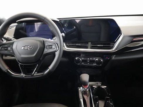 New 2026 Chevrolet Trax RS FWD image 13