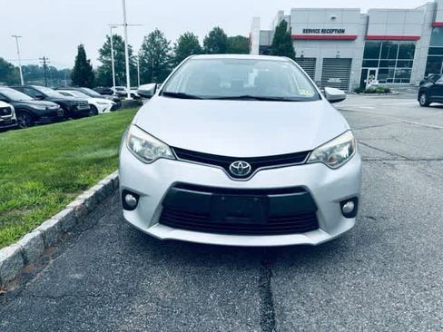 Used 2015 Toyota Corolla LE Premium FWD image 2
