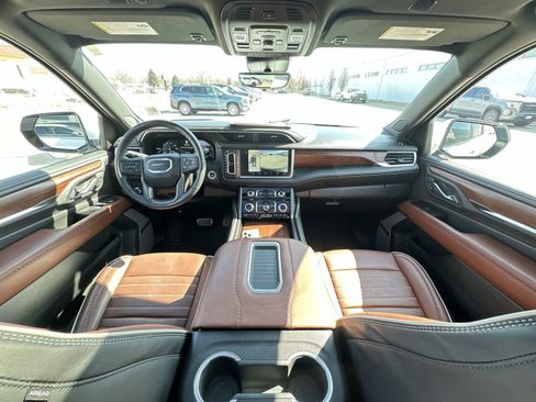 Used 2024 GMC Yukon Denali Ultimate image 21