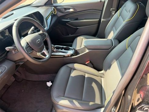 Used 2026 Chevrolet Trax ACTIV w/ Driver Confidence Package FWD image 16