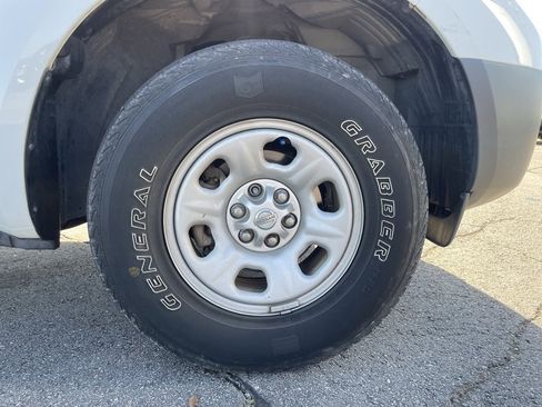 Used 2018 Nissan Frontier S image 31