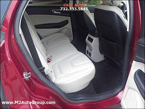 Used 2018 Ford Edge Titanium w/ Technology Package image 36