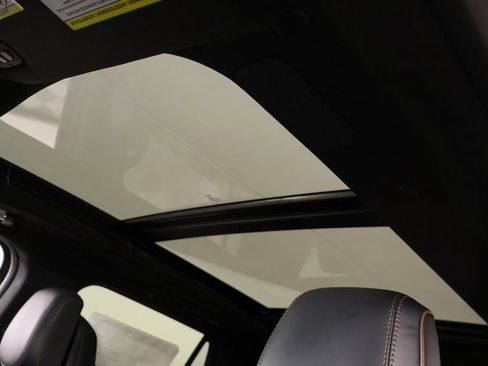 New 2025 Lincoln Navigator Black Label image 17