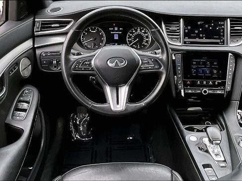 Certified 2023 INFINITI QX55 Essential AWD/4WD image 17
