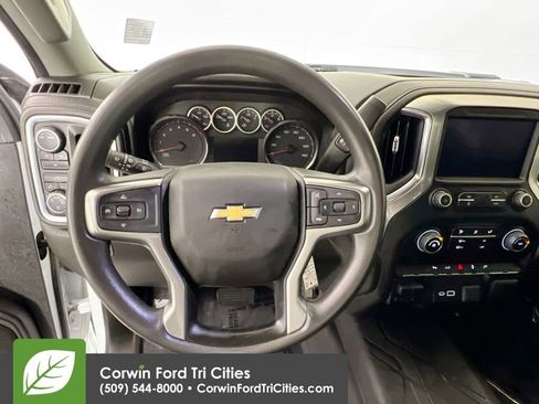 Used 2022 Chevrolet Silverado 2500 LT AWD/4WD image 7