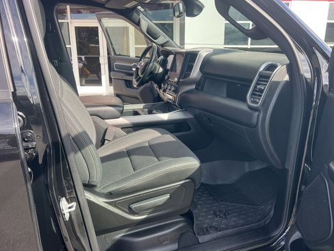 Used 2019 RAM 1500 Big Horn image 25