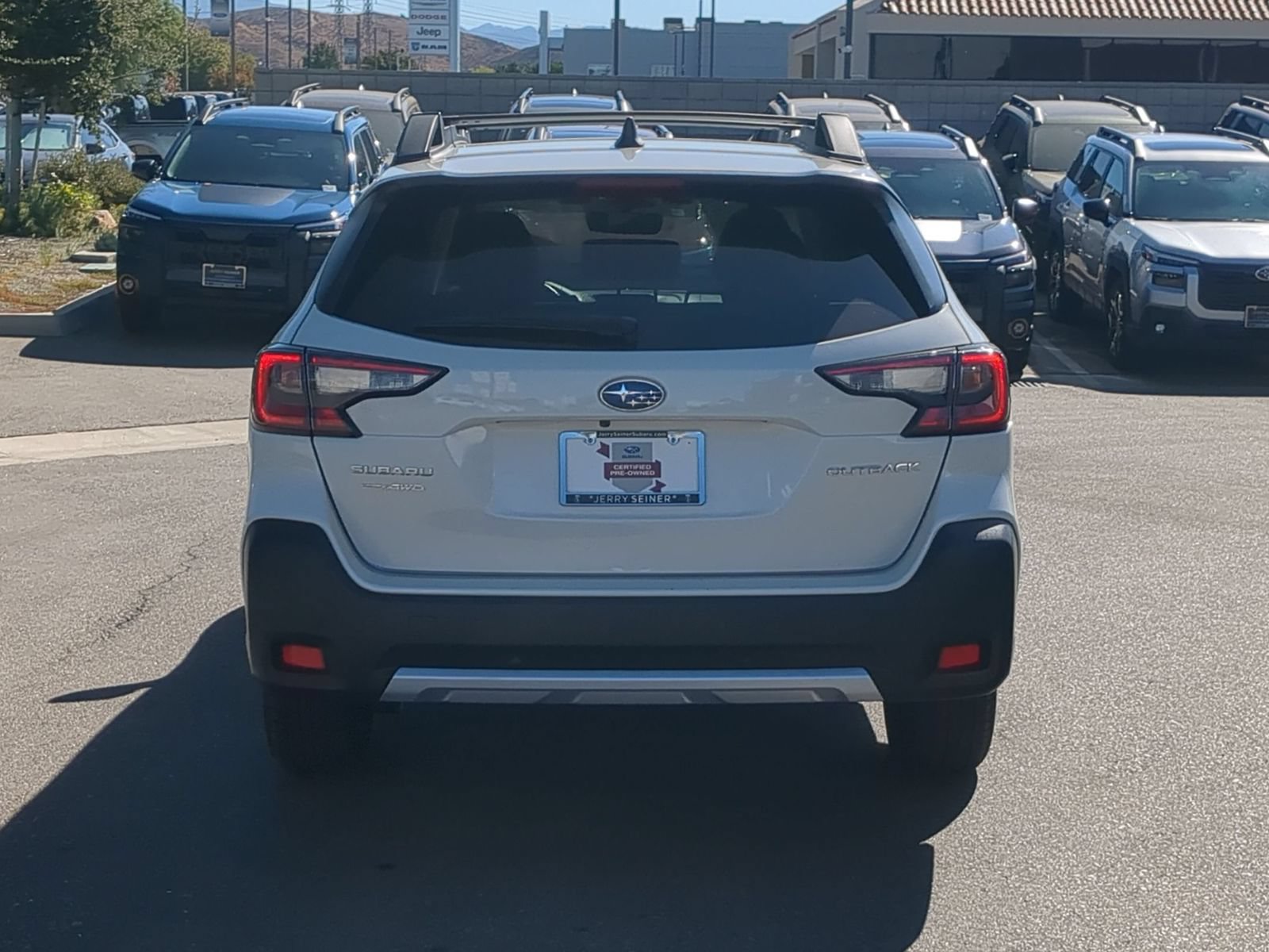 Certified 2025 Subaru Outback Limited AWD/4WD image 4