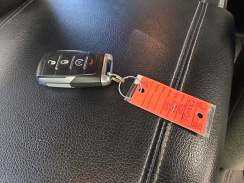 Used 2019 RAM 1500 Big Horn AWD/4WD image 28