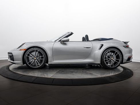 Certified 2022 Porsche 911 Turbo S AWD/4WD image 2