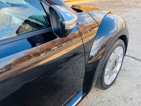 Used 2013 Volkswagen Beetle Turbo image 6