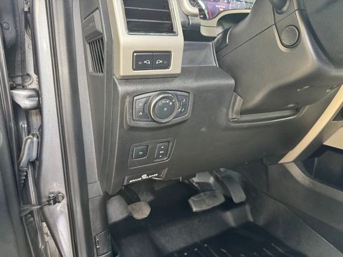 Used 2021 Ford F250 Lariat AWD/4WD image 17