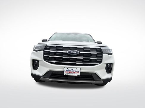 Used 2025 Ford Explorer Active w/ Active Comfort Package AWD/4WD image 54