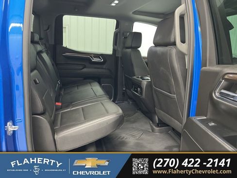 Used 2024 Chevrolet Silverado 1500 LT Trail Boss w/ LT Trail Boss Premium Package image 13