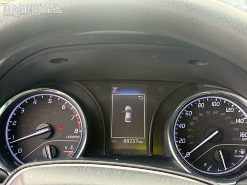 Used 2019 Toyota Camry LE w/ Carpet Mat Package image 19