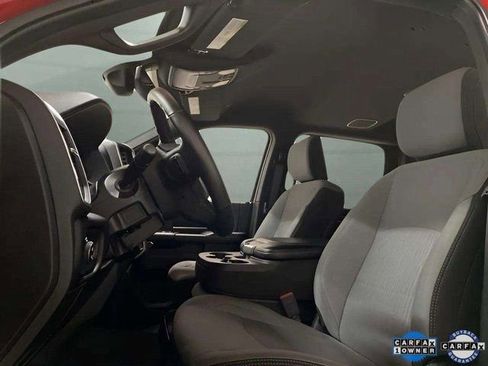 Used 2024 RAM 2500 Big Horn w/ Bed Utility Group image 22