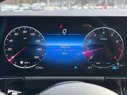 Used 2025 Mercedes-Benz GLA 250 4MATIC image 49