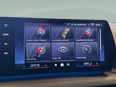 New 2026 BMW M235i xDrive w/ Technology Package image 19