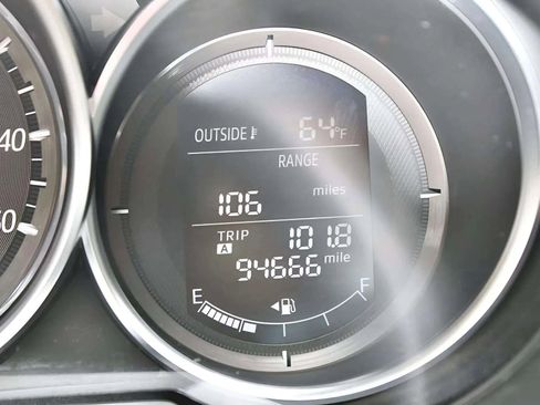 Used 2016 MAZDA MAZDA6 Touring image 18