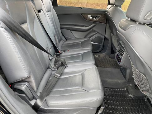 Used 2021 Audi Q7 2.0T Premium Plus w/ Executive Package image 44