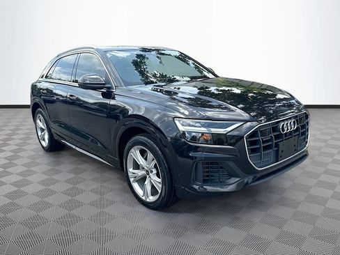 Used 2020 Audi Q8 Premium Plus w/ Premium Plus Package AWD/4WD image 4