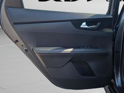 Used 2024 Kia Forte GT-Line w/ GT-Line Premium Package image 28