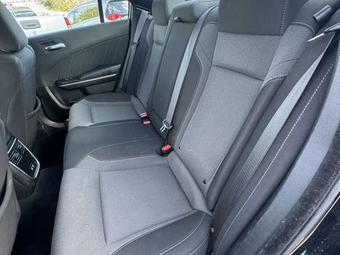 Used 2022 Dodge Charger SXT image 17