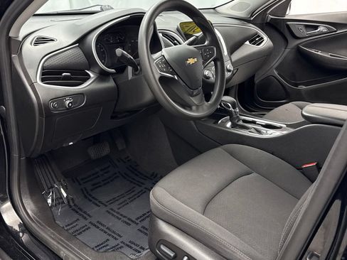 Used 2023 Chevrolet Malibu LT w/ Driver Confidence Package FWD image 10