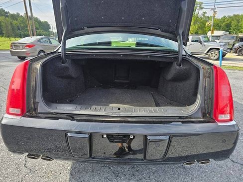 Used 2006 Cadillac DTS Performance FWD image 12
