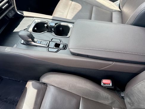 Used 2023 Lexus RX 350 FWD w/ Cold Area Package image 31
