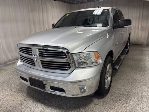 Used 2017 RAM 1500 Big Horn image 17