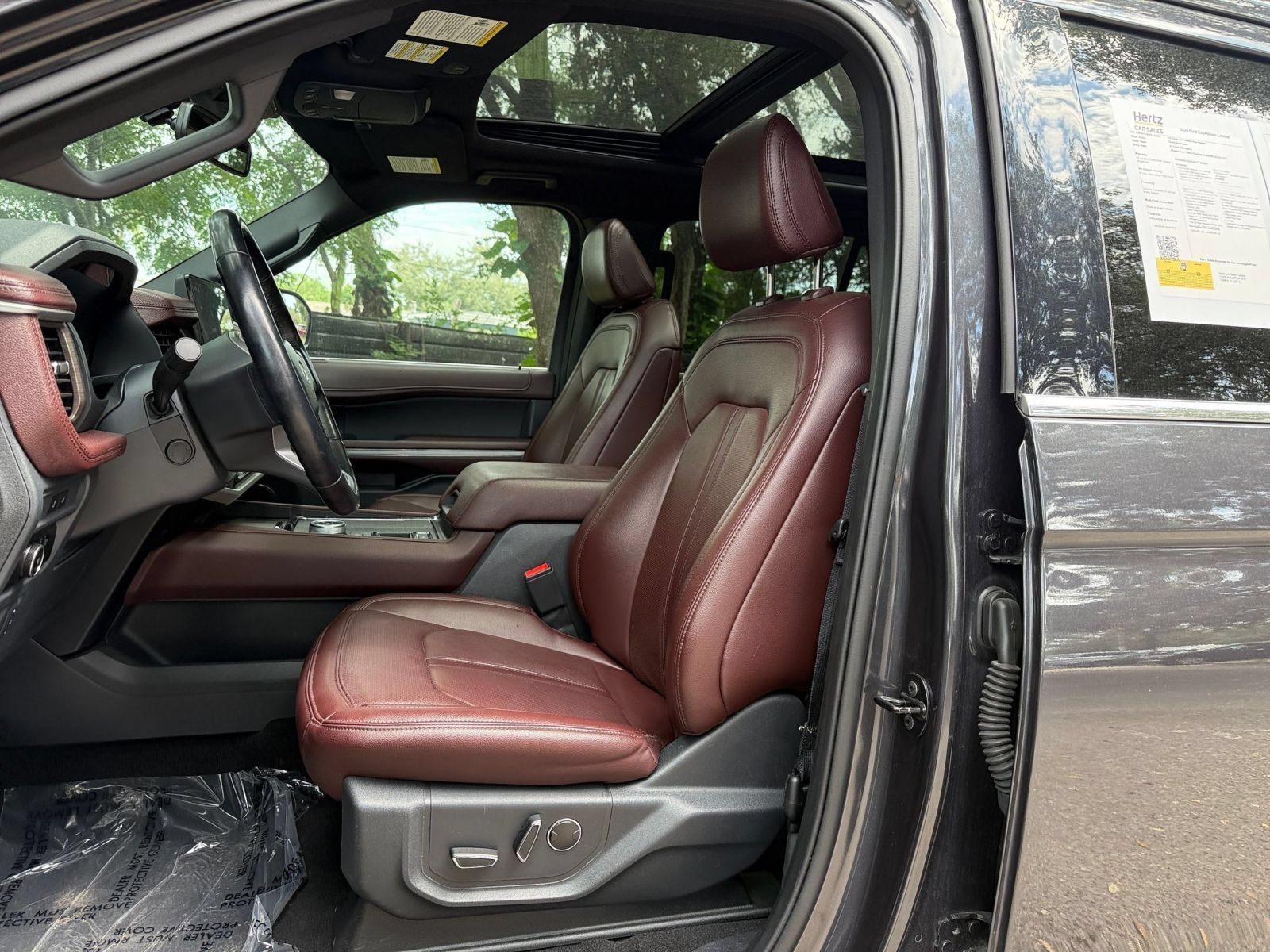 Used 2024 Ford Expedition Limited RWD image 37