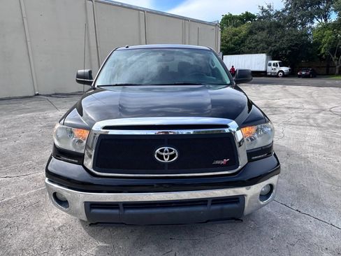 Used 2013 Toyota Tundra 2WD CrewMax w/ SR5 Pkg image 2