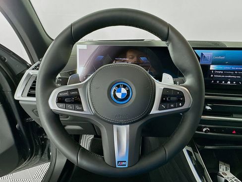New 2026 BMW X5 xDrive50e w/ M Sport Package image 10